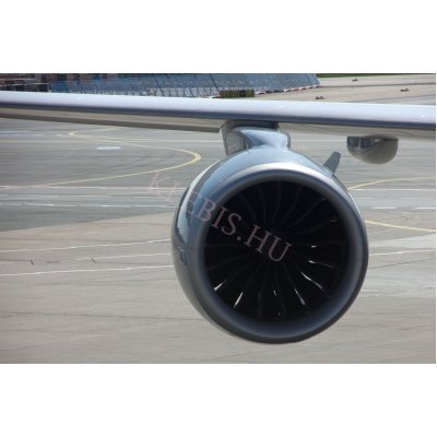 Repülőgép hajtómű laptop matrica